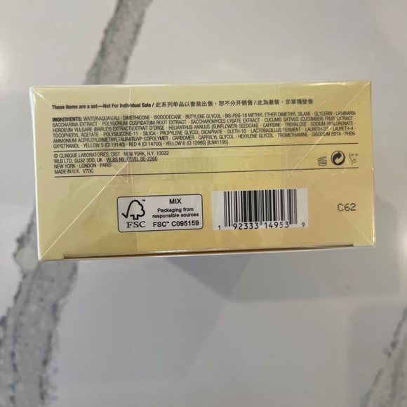 Clinique Dramatically Different Moisturizing - 2 HUGE 8.5 Fl. Oz. Bottles - NIB - Picture 5 of 5